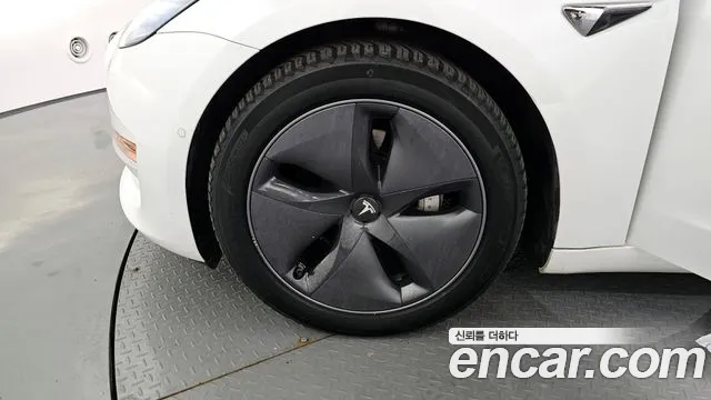 Tesla Model 3 2020 Белый из Кореи, фото 6