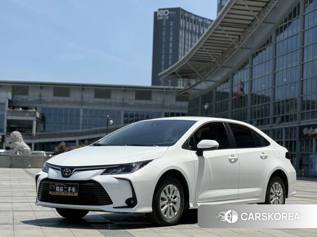 Toyota Corolla 2024 Белый из Китая, фото 6