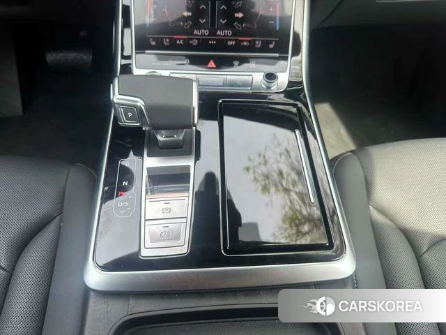 Audi Q8 2025 Черный из Китая, фото 6