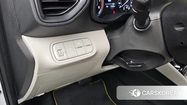 Hyundai Venue 2022 Белый из Кореи, фото 6