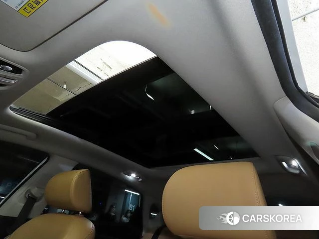 Kia K7 Premier Hybrid 2019 Белый из Кореи, фото 6