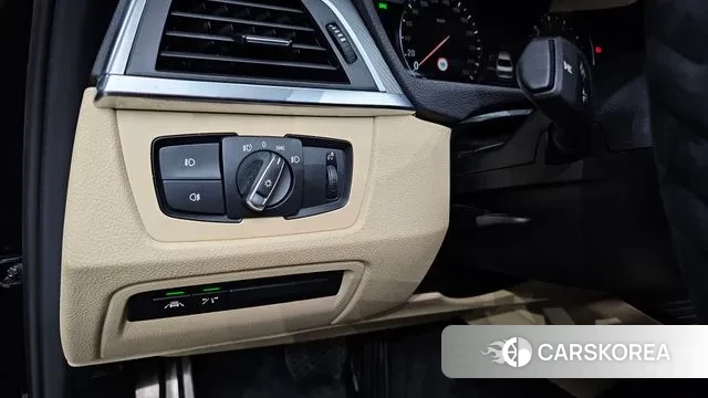 BMW 3 Series (F30) 2018 Черный из Кореи, фото 6