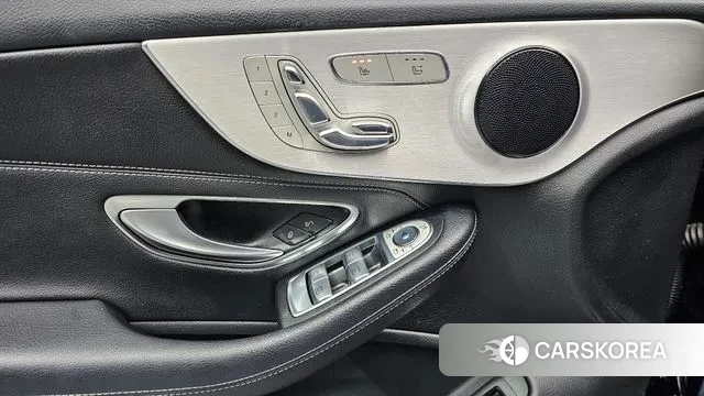 Mercedes-Benz C-Class W205 2018 Синий из Кореи, фото 6