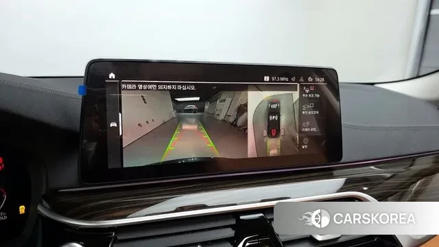 BMW 5 Series (G30) 2023 Черный из Кореи, фото 6