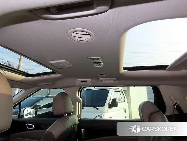 Kia The New Carnival 4th Generation 2024 Белый из Кореи, фото 6