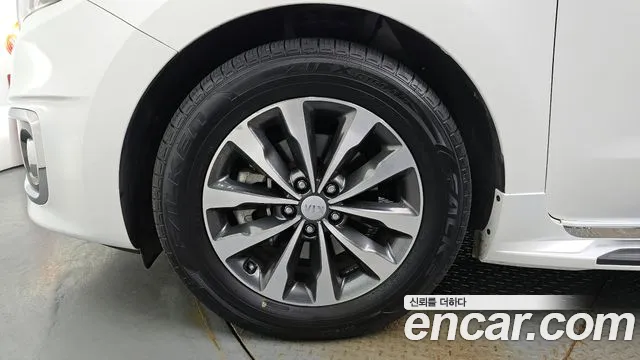 Kia All New Carnival id 2677442 из Кореи 6