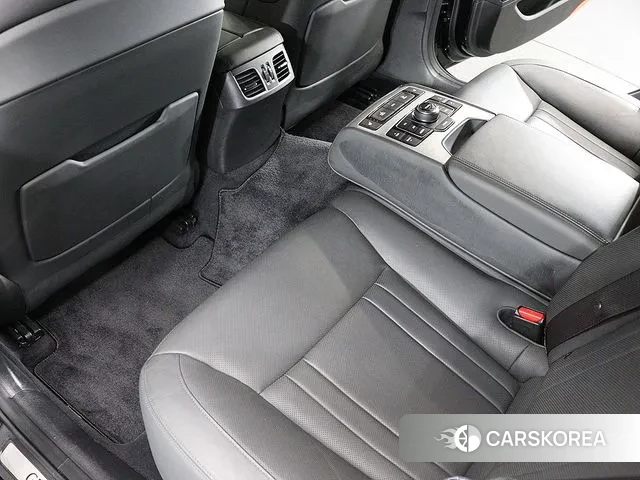 Genesis G80 2019 Черный из Кореи, фото 6