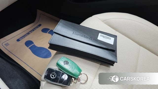 Mercedes-Benz E-Class W213 2023 Черный из Кореи, фото 6