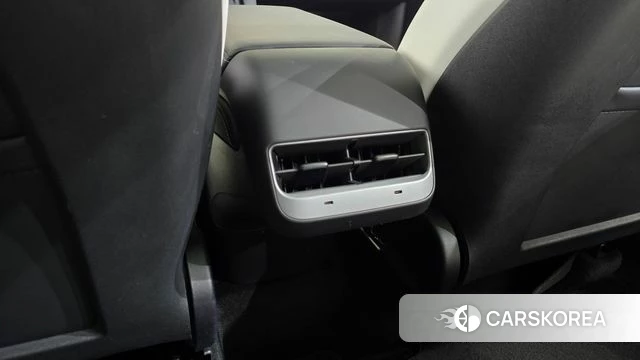 Tesla Model Y 2024 Белый из Кореи, фото 6