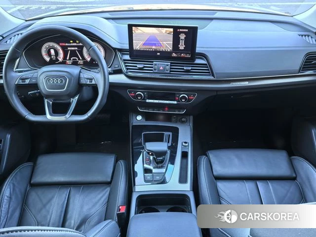 Audi Q5L 2022 Черный из Китая, фото 6