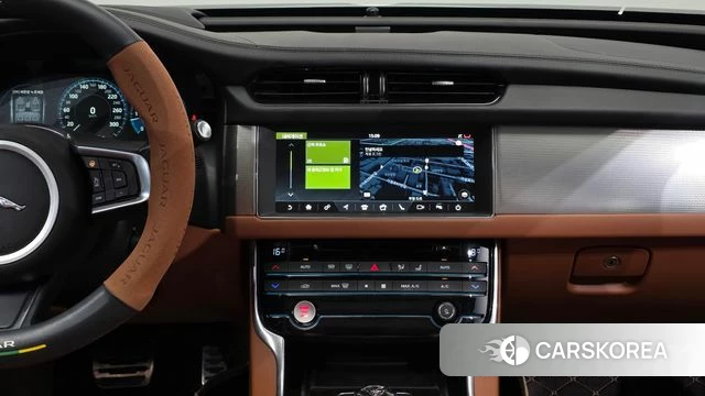 Jaguar XF (X260) 2018 Белый из Кореи, фото 6