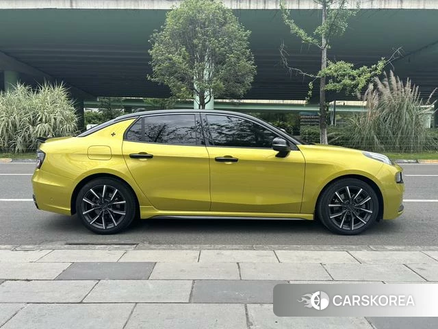 Lynk 03 2020 Желтый из Китая, фото 6