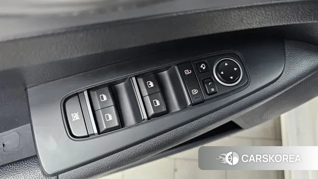 Kia The New K3 2nd generation 2021 Белый из Кореи, фото 6