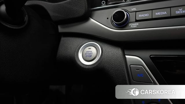 Hyundai Avante AD 2018 Серебряный из Кореи, фото 6