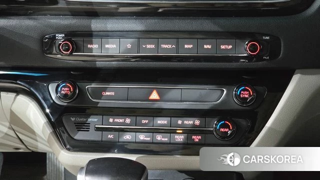 Kia The New Carnival 2020 Белый из Кореи, фото 6