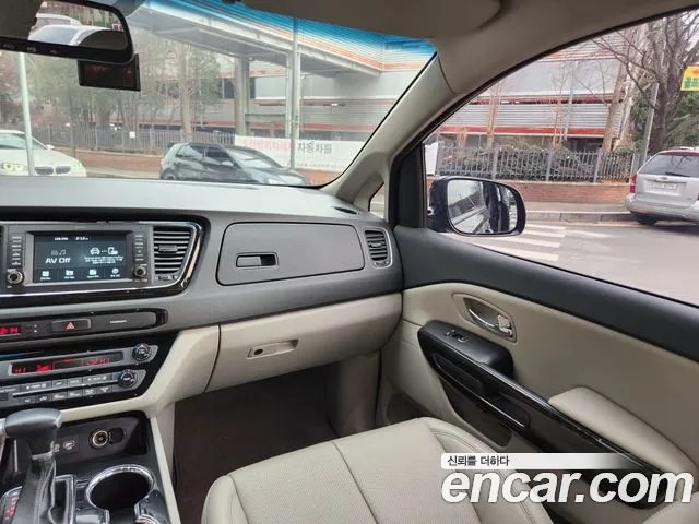 Kia The New Carnival id 2248962 из Кореи 6