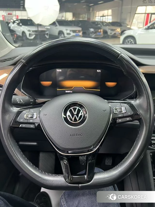 Volkswagen Tuyue 2022 Белый из Китая, фото 6