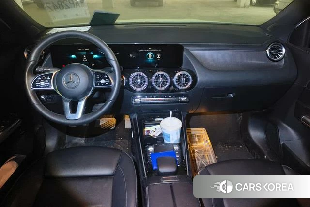 Mercedes-Benz GLA 2021 Белый из Китая, фото 6