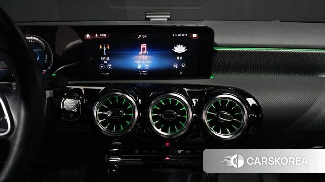 Mercedes-Benz A-Class W177 2022 Белый из Кореи, фото 6