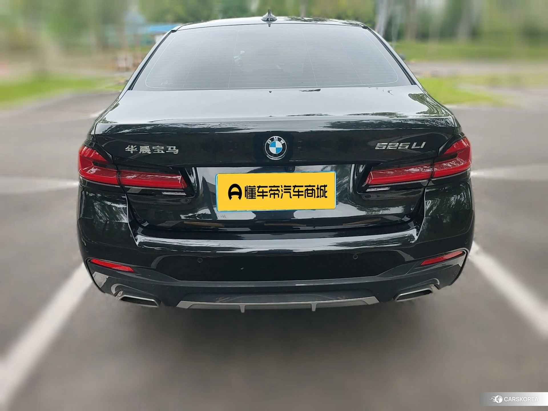 BMW 5 series 2021 Черный из Китая, фото 6