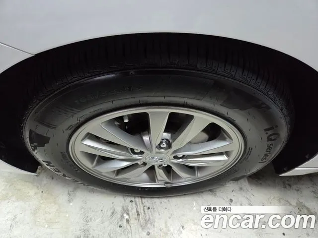 Hyundai The New Avante AD id 2536555 из Кореи 6