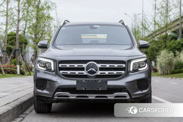 Mercedes-Benz GLB 2023 Серебристо-серый из Китая, фото 6