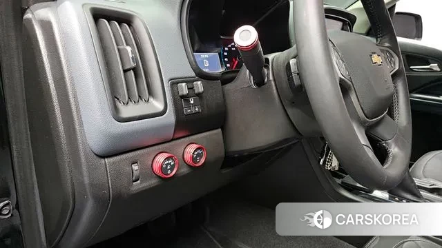 Chevrolet (GM Daewoo) Real New Colorado 2022 Черный из Кореи, фото 6