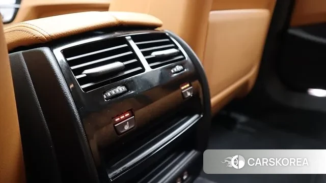 BMW 5 Series (G30) 2023 Черный из Кореи, фото 6