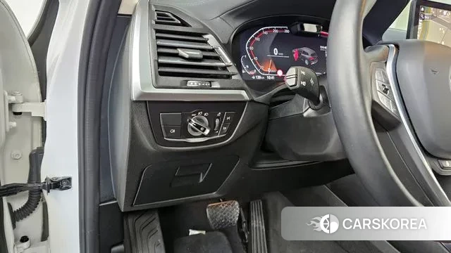 BMW X3 (G01) 2022 Белый из Кореи, фото 6