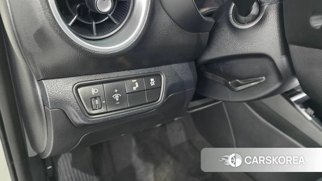 Kia The New K3 2nd generation 2021 Белый из Кореи, фото 6