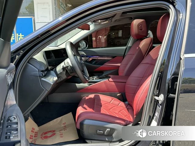BMW 5 series 2024 Черный из Китая, фото 6