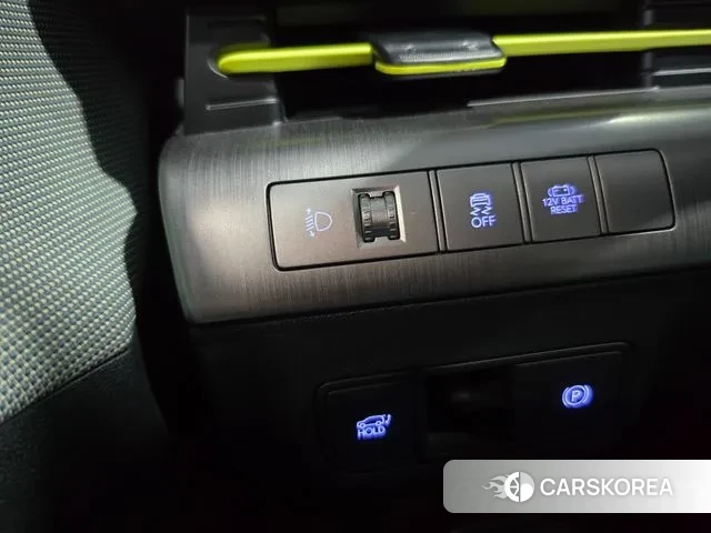 Hyundai Kona Hybrid (SX2) 2023 Белый из Кореи, фото 6