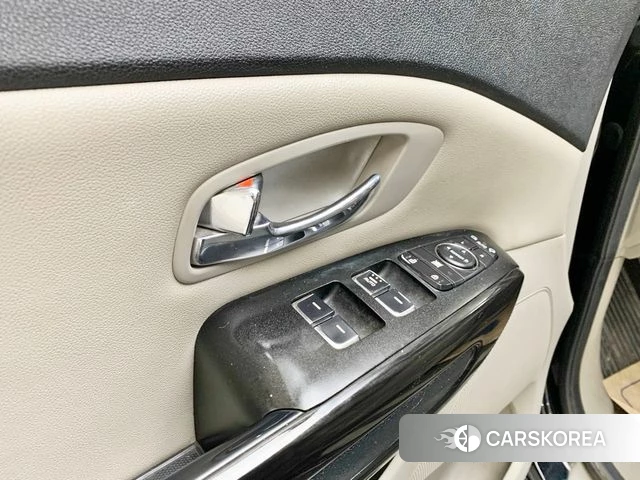 Kia The New Carnival 2019 Черный из Кореи, фото 6