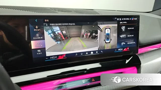 BMW 5 Series (G60) 2023 Белый из Кореи, фото 6