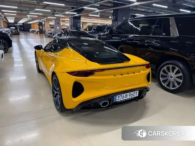 Lotus Emira 2024 Желтый из Кореи, фото 6