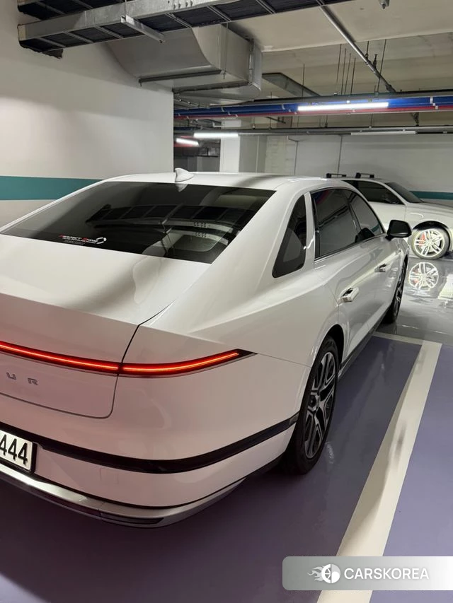 Hyundai Grandeur (GN7) 2023 Белый из Кореи, фото 6
