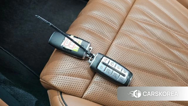 Genesis GV70 2021 Серый из Кореи, фото 6