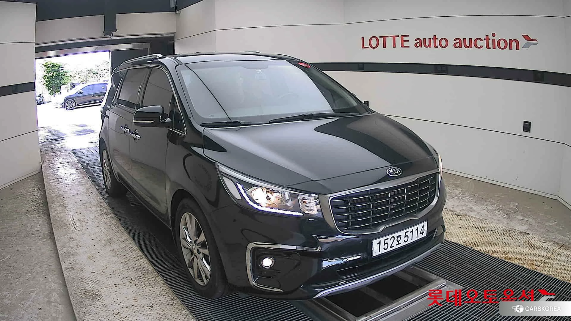 Kia Carnival 2020 Черный из Кореи, фото 6
