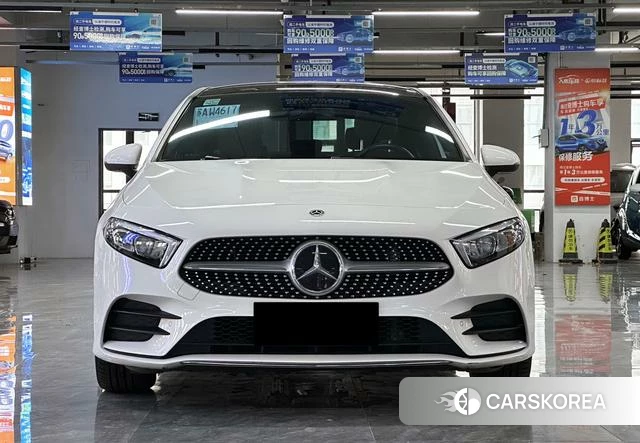 Mercedes-Benz Class A 2020 Белый из Китая, фото 6