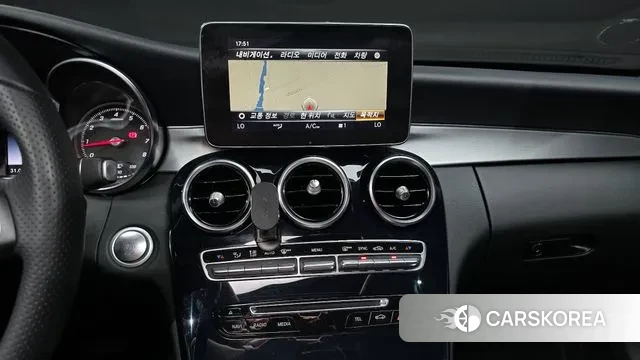 Mercedes-Benz C-Class W205 2018 Черный из Кореи, фото 6