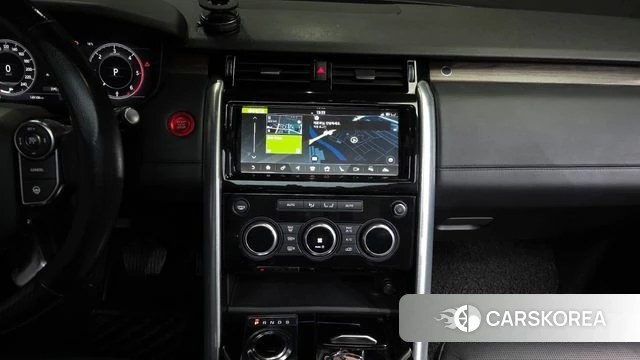 Land Rover Discovery 5 2018 Черный из Кореи, фото 6