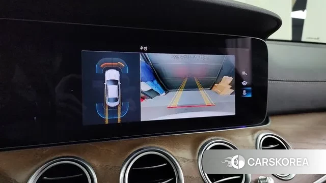 Mercedes-Benz E-Class W213 2021 Белый из Кореи, фото 6