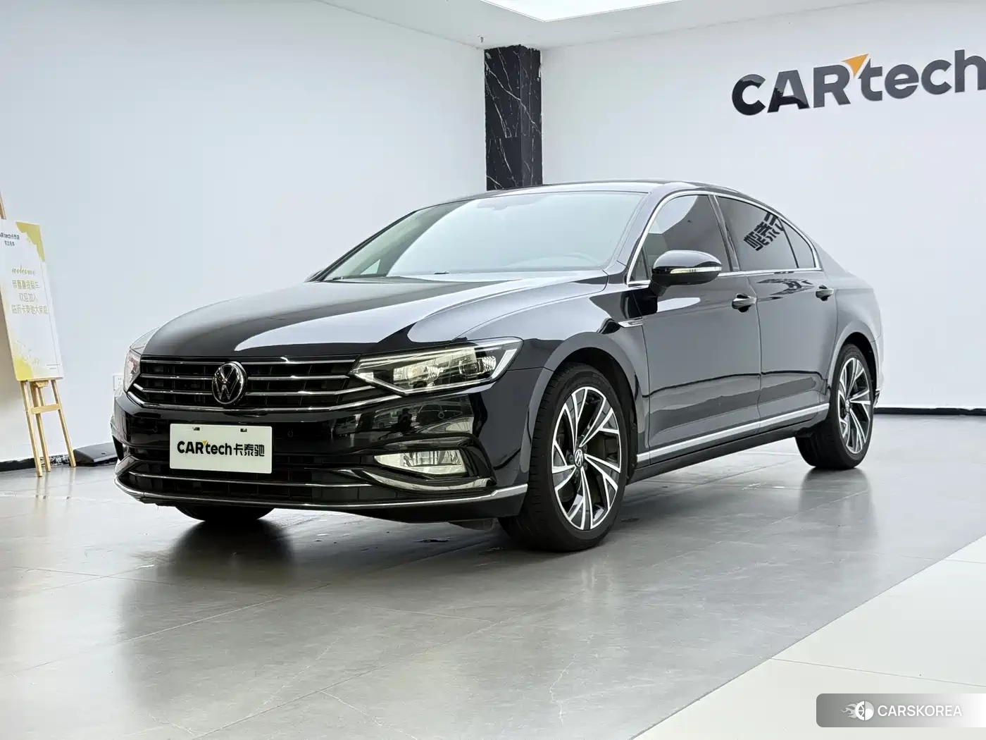 Volkswagen Magotan 2022 Черный из Китая, фото 6