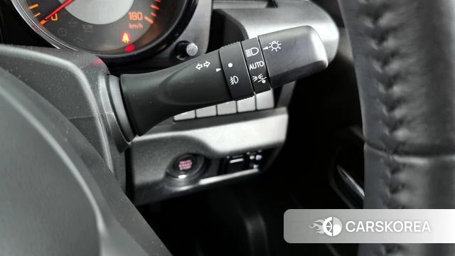 Suzuki Jimny 2023 Черный из Кореи, фото 6
