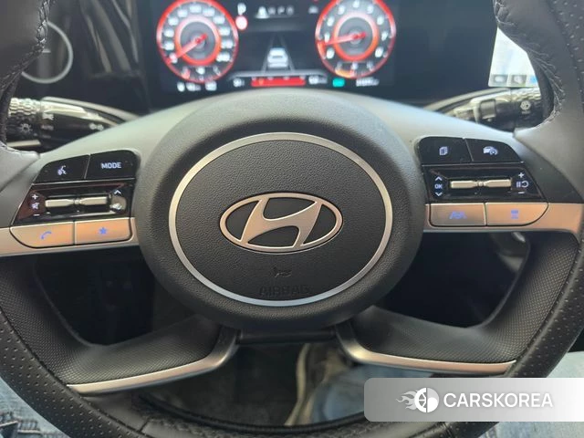 Hyundai The New Avante (CN7) 2024 Белый из Кореи, фото 6