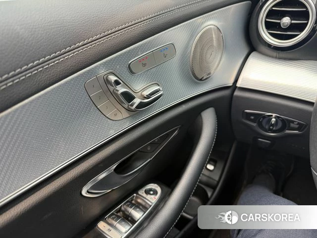 Mercedes-Benz E-Class W213 2021 Серый из Кореи, фото 6
