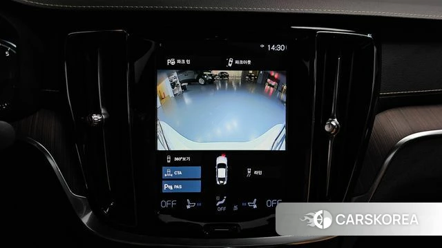 Volvo S60 3rd generation 2021 Белый из Кореи, фото 6