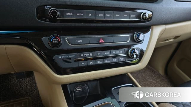 Kia All New Carnival 2018 Белый из Кореи, фото 6