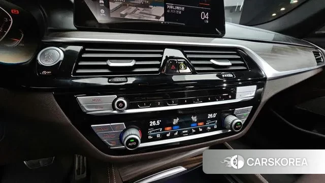 BMW 5 Series (G30) 2020 Синий из Кореи, фото 6