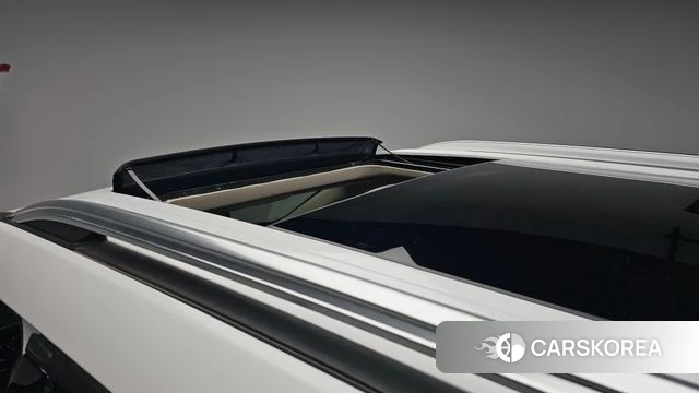 Ford Explorer 6th Generation 2023 Белый из Кореи, фото 6